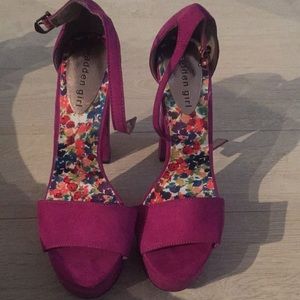 Fuschia platform heels - Madden Girl Sz 8